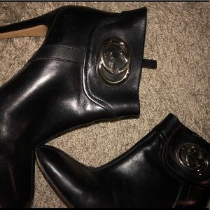 Gucci boots size 9